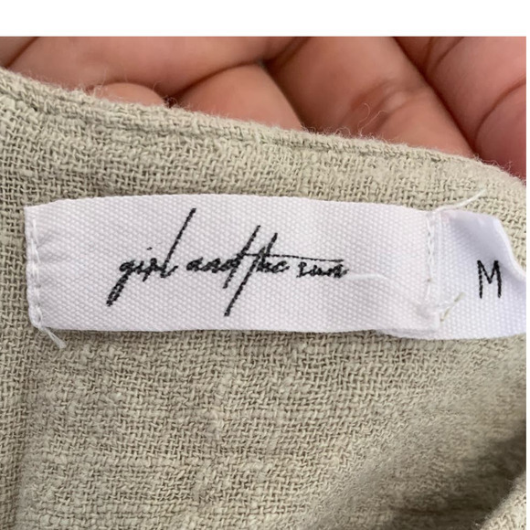 Girl and the Sun Linen Crop Top in Moss - Picture 3 of 3